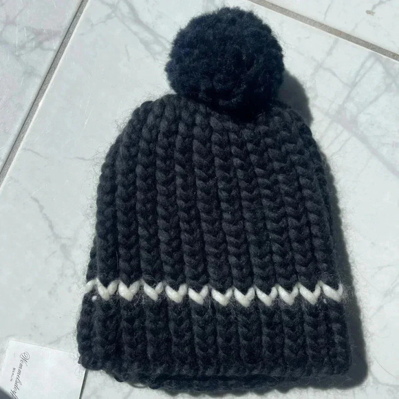 Wommelsdorff Wool Beanie| Grey - Picture 1 of 4